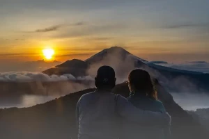 love-mt-batur-sunrise.webp